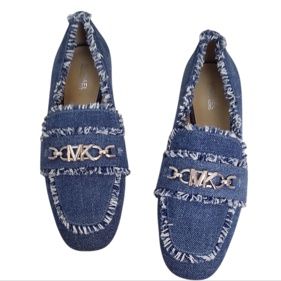 Michael KORS Tiffanie Frayed Denim Loafer - Picture 4 of 7